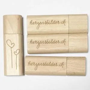 gravierter USB Stick aus Holz